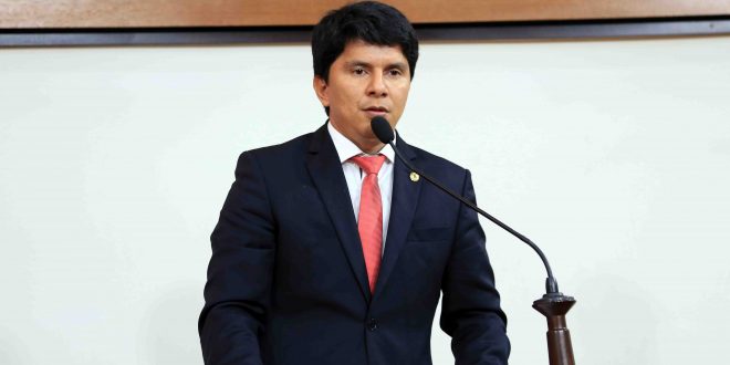 Deputado Jenilson Leite destaca primeiro Seminário de Saúde Indígena Deputado Jenilson Leite destaca primeiro Seminário de Saúde Indígena