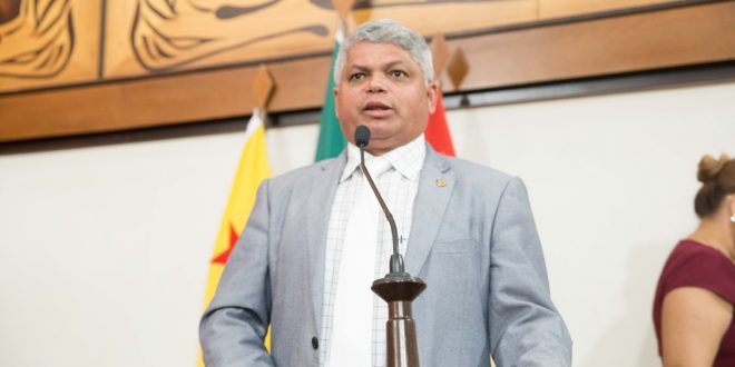 Deputado Raimundinho da Saúde parabeniza governo por levar cirurgias ao interior Deputado Raimundinho da Saúde parabeniza governo por levar cirurgias ao interior