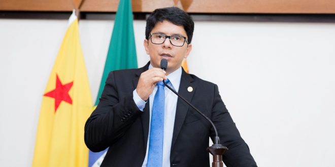 Deputado Jenilson Leite critica ausência da Funai em Jordão Deputado Jenilson Leite critica ausência da Funai em Jordão