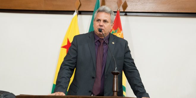 Deputado Lourival Marques comemora novas filiações ao PT Deputado Lourival Marques comemora novas filiações ao PT