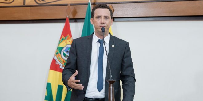 Deputado Jairo Carvalho pede reconstrução de ponte no Belo Jardim Deputado Jairo Carvalho pede reconstrução de ponte no Belo Jardim