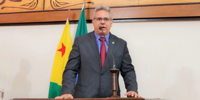 Anvisa regulamenta uso de açafrão na farinha de mandioca e deputado Lourival Marques comemora Anvisa regulamenta uso de açafrão na farinha de mandioca e deputado Lourival Marques comemora