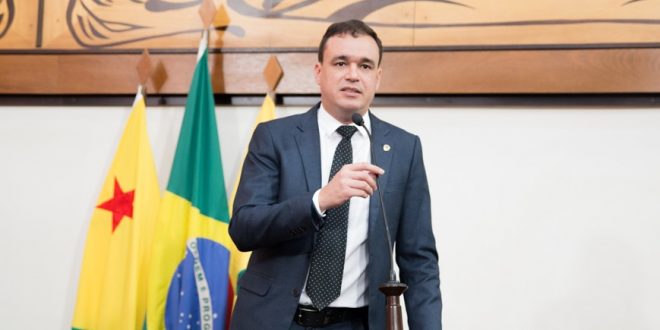 Deputado Daniel Zen destaca primeira reunião de equipes de transição de Tião e Gladson Deputado Daniel Zen destaca primeira reunião de equipes de transição de Tião e Gladson