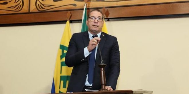 Chico Viga apresenta indicação solicitando retorno de parcelamento de ICMS de empresas do Acre Chico Viga apresenta indicação solicitando retorno de parcelamento de ICMS de empresas do Acre