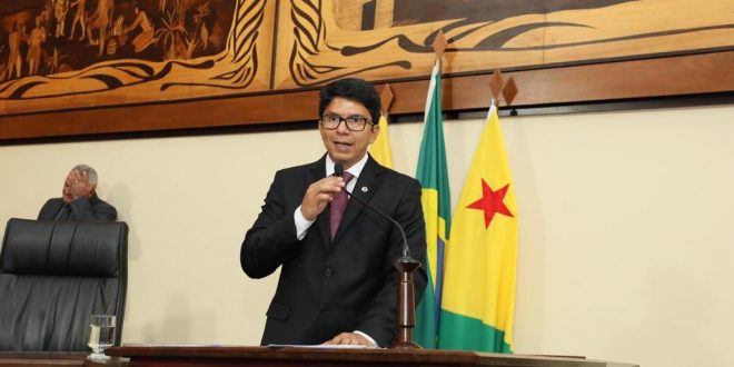 Jenilson Leite fala de missão de saúde solidária que cumpriu em Brumadinho Jenilson Leite fala de missão de saúde solidária que cumpriu em Brumadinho