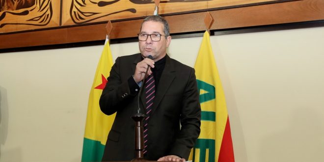 Chico Viga homenageia Pastor Marcos da Silva Maciel com Título de Cidadão Benemérito Chico Viga homenageia Pastor Marcos da Silva Maciel com Título de Cidadão Benemérito