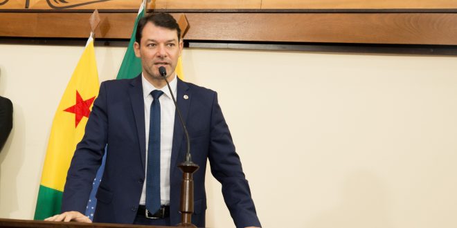 Deputado Roberto Duarte diz que ICMS na tarifa elétrica é um dos pontos a serem investigados pela CPI da Energisa Deputado Roberto Duarte diz que ICMS na tarifa elétrica é um dos pontos a serem investigados pela CPI da Energisa