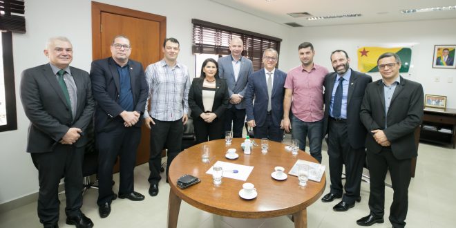 Nicolau Júnior recebe visita do Cônsul Geral da Itália Nicolau Júnior recebe visita do Cônsul Geral da Itália