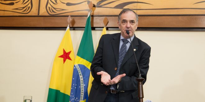 Tchê: “A CPI não irá diminuir o valor da conta de energia” Tchê: “A CPI não irá diminuir o valor da conta de energia”
