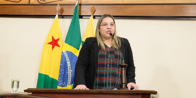 Meire Serafim defende instalação de CPI da conta de energia “Não podemos fugir deste debate” Meire Serafim defende instalação de CPI da conta de energia “Não podemos fugir deste debate”