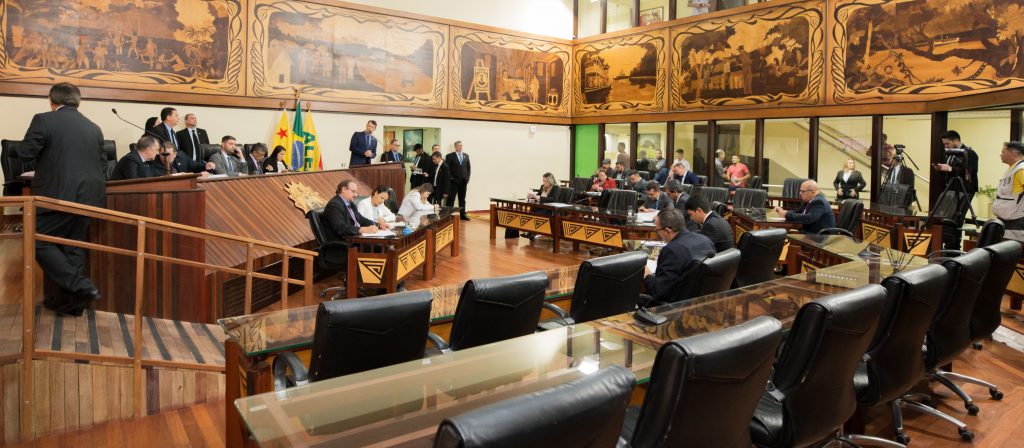 votacao-040619a