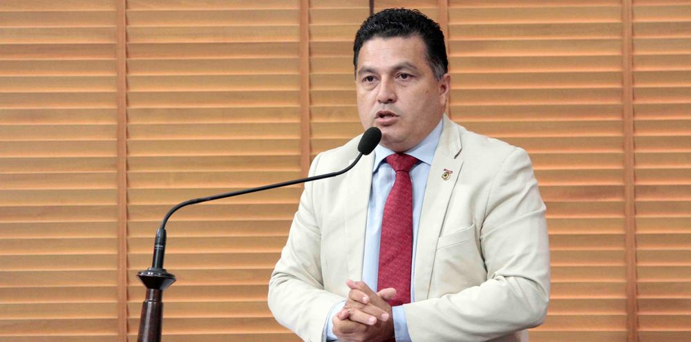 Deputado Eber Machado demonstra preocupação com o atual cenário econômico do Estado