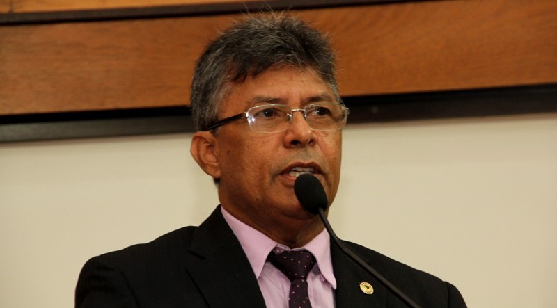 Deputado Antônio Pedro pede melhoria nos serviços de perfuração de poços em Xapuri