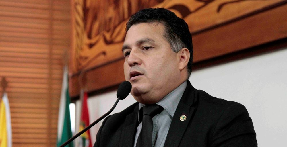 Deputado Eber Machado diz que governo do Estado pode causar maior apagão do Acre com ação judicial contra Eletrobras