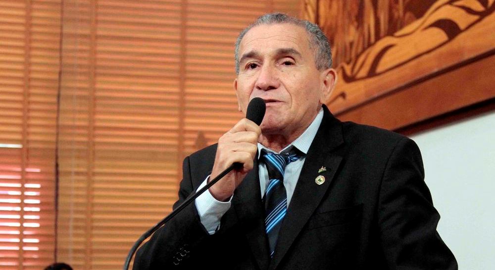 Deputado Chagas Romão se solidariza com famílias do Capatará