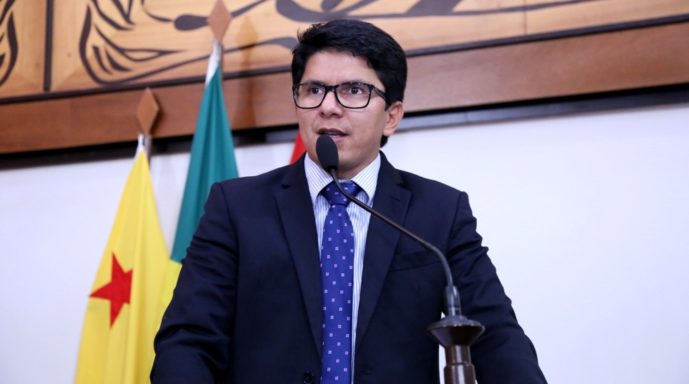 Deputado Jenilson Leite afirma que recebeu informações sobre óbitos na maternidade