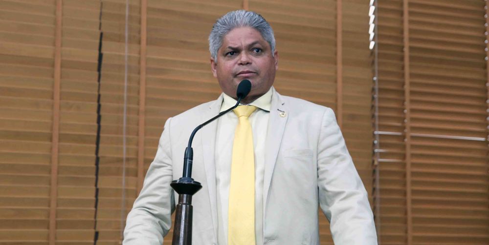 Deputado Raimundinho da Saúde questiona atuação do secretário de Saúde