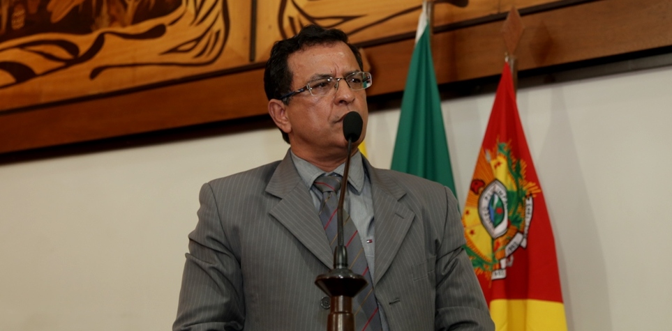 Deputado Luiz Gonzaga cobra unidade da oposição