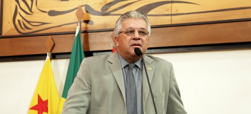 Deputado Nelson Sales assina CPI da BR-364