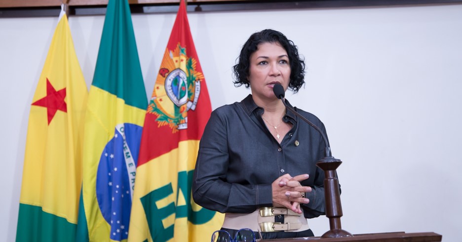 Deputada Eliane Sinhasique agradece votação e destaca fortalecimento do PMDB