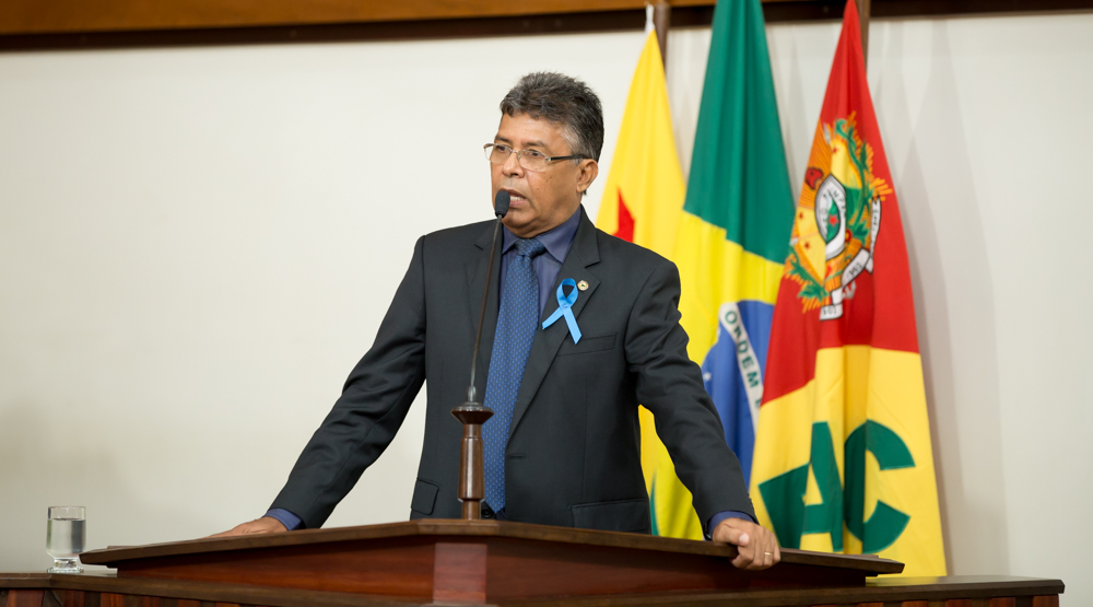 Deputado Antônio Pedro cobra melhorias para o hospital de Brasileia