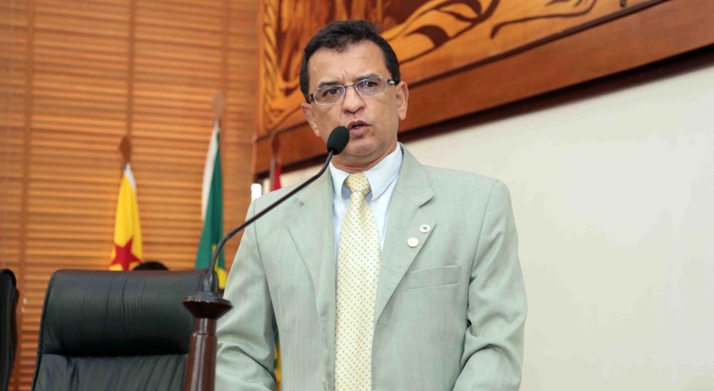 Deputado Luiz Gonzaga diz que Programa Ruas do Povo é uma ‘fraude’