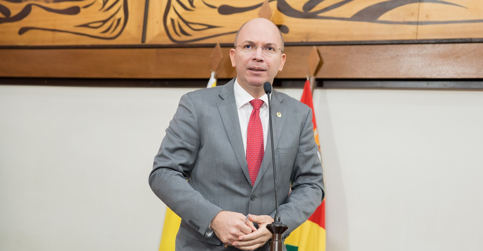 Deputado Gehlen Diniz afirma que governo do Estado deve ser responsabilizado por assalto a delegacia de Brasileia