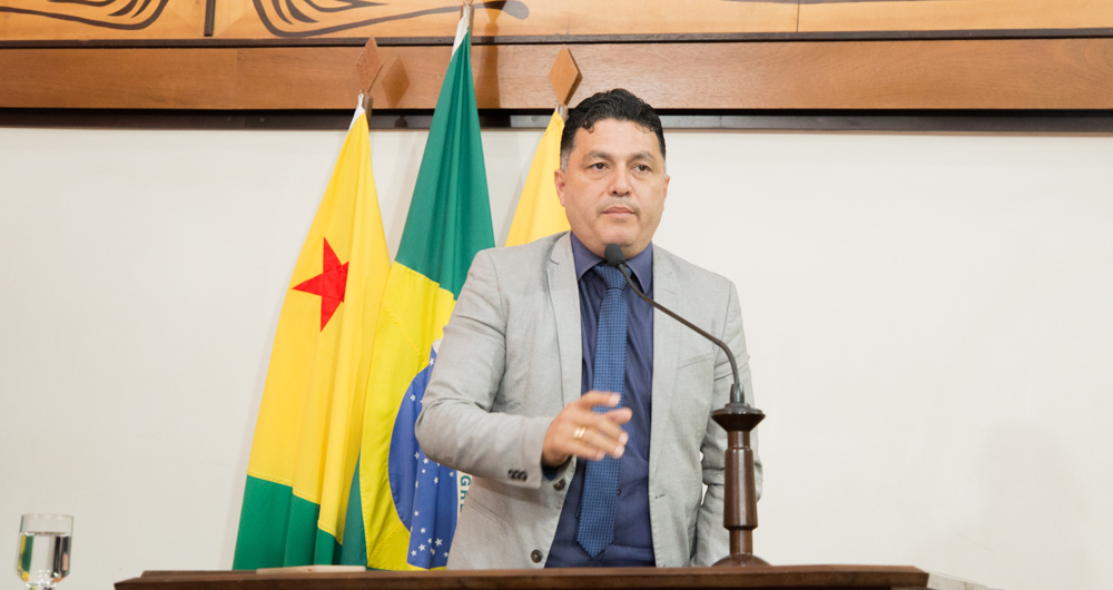 Deputado Eber Machado convida imprensa para reunião sobre processo acerca de aumento da tarifa de ônibus
