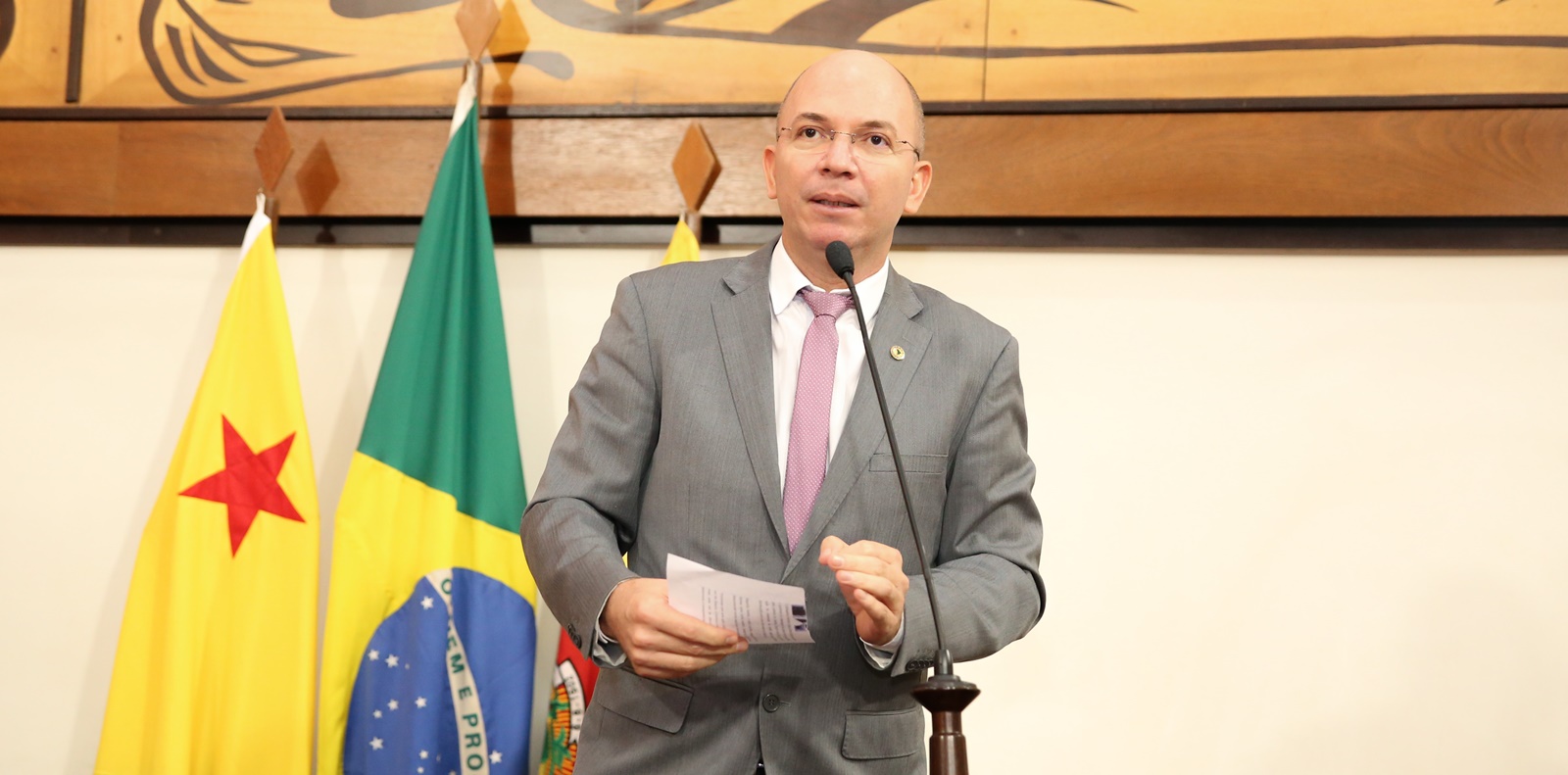 Deputado Gehlen Diniz critica demora na convocação de aprovados no concurso da PM
