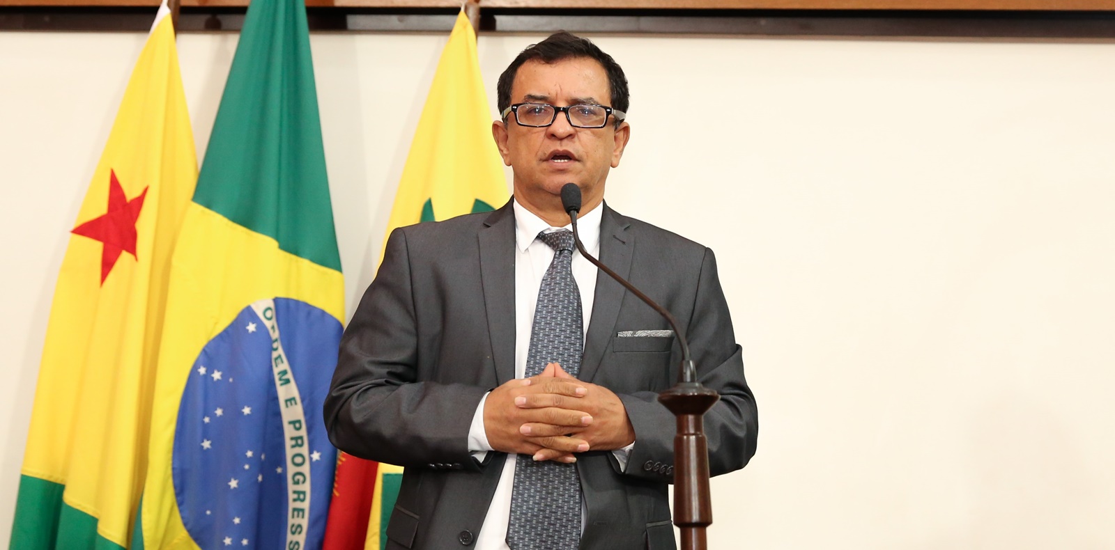 Reeleito, deputado Luiz Gonzaga agradece votos recebidos nas urnas e comemora vitória de Gladson Cameli