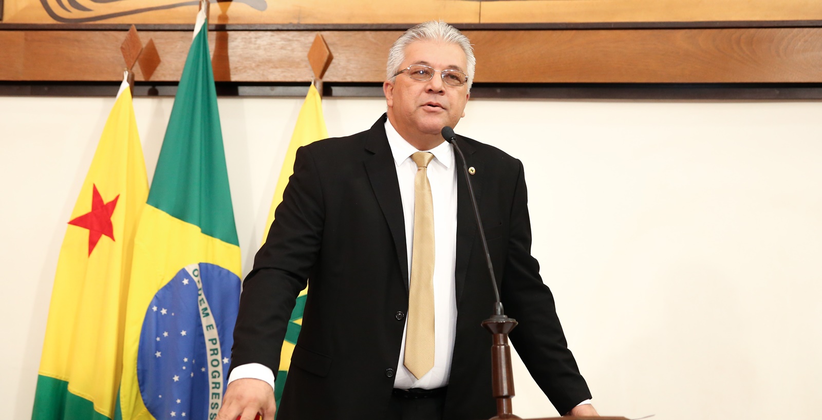 Deputado Nelson Sales afirma que aprovados em concurso da PM estão sendo enganados pelo governo