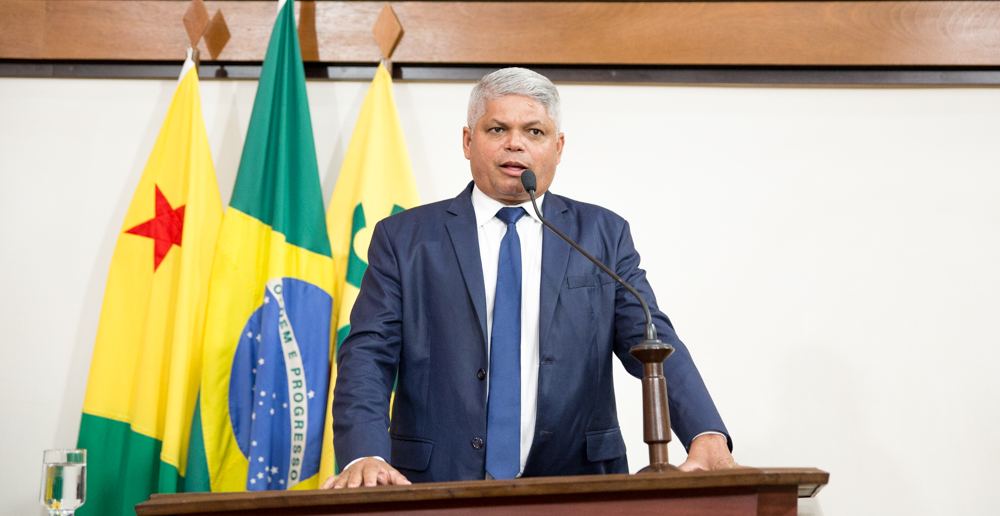 Deputado Raimundinho da Saúde homenageia advogados que atuaram em favor do Pró-Saúde