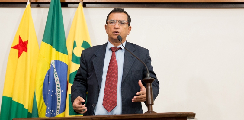 Deputado Luiz Gonzaga afirma que serviços de empresas de telefonia e internet no interior são de péssima qualidade
