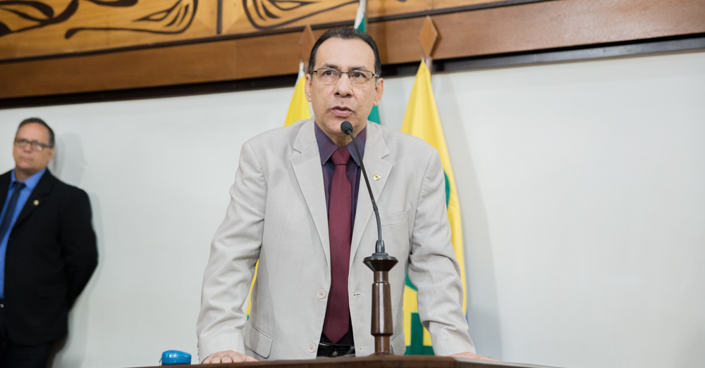 Deputado Heitor Júnior faz alerta sobre número de casos de câncer de próstata no Estado