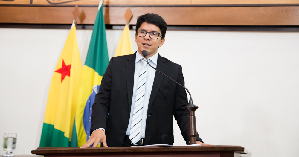 Deputado Jenilson Leite considera precipitada afirmação de que vacina contra HPV não tenha causado reações