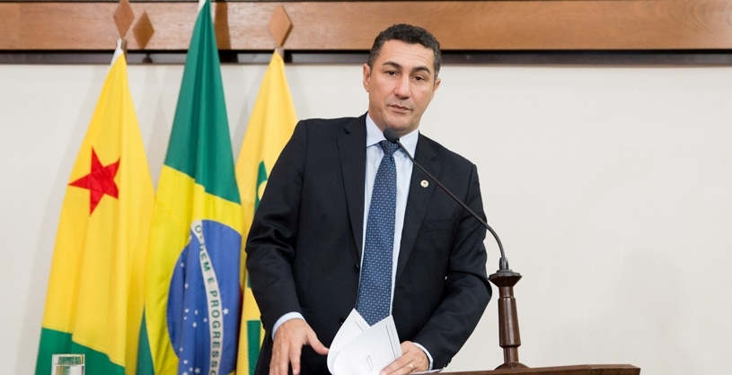 Deputado Jesus Sérgio pede providências nas obras do ramal Filipinas