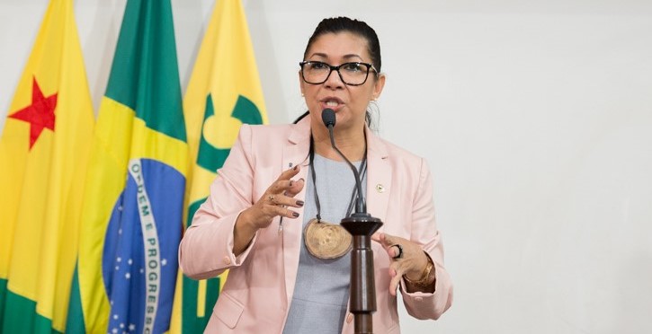 Deputada Eliane Sinhasique esclarece PL que cria previdência complementar para servidores do Estado