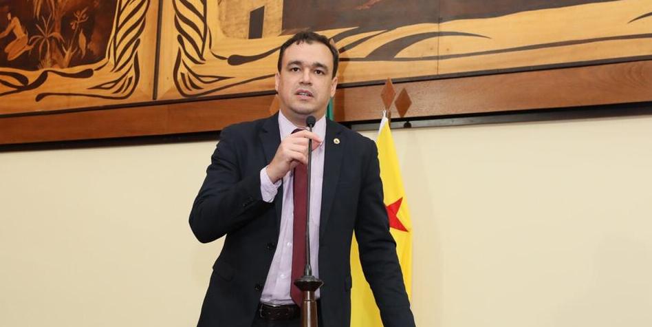 Daniel Zen solicita realização de concurso público para Advocacia Geral da Aleac
