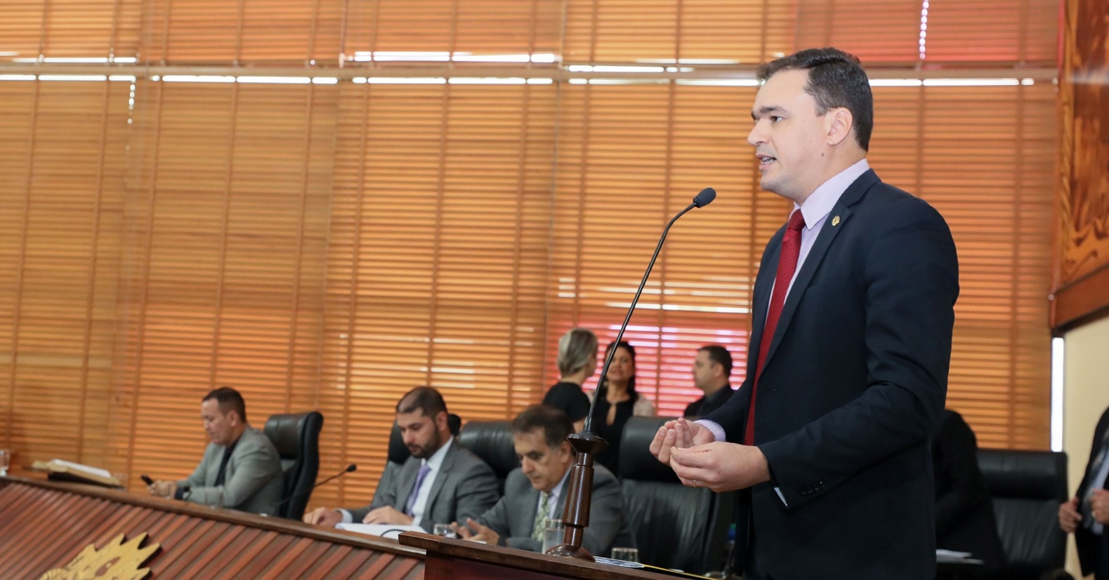 Daniel Zen enfatiza reunião com professores aprovados em concurso da Educação