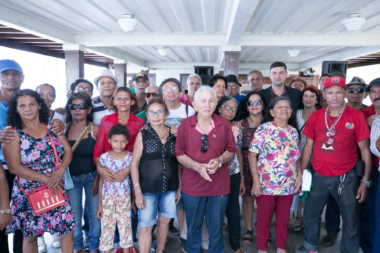 ﻿Presidente Nicolau Júnior visita Senadinho