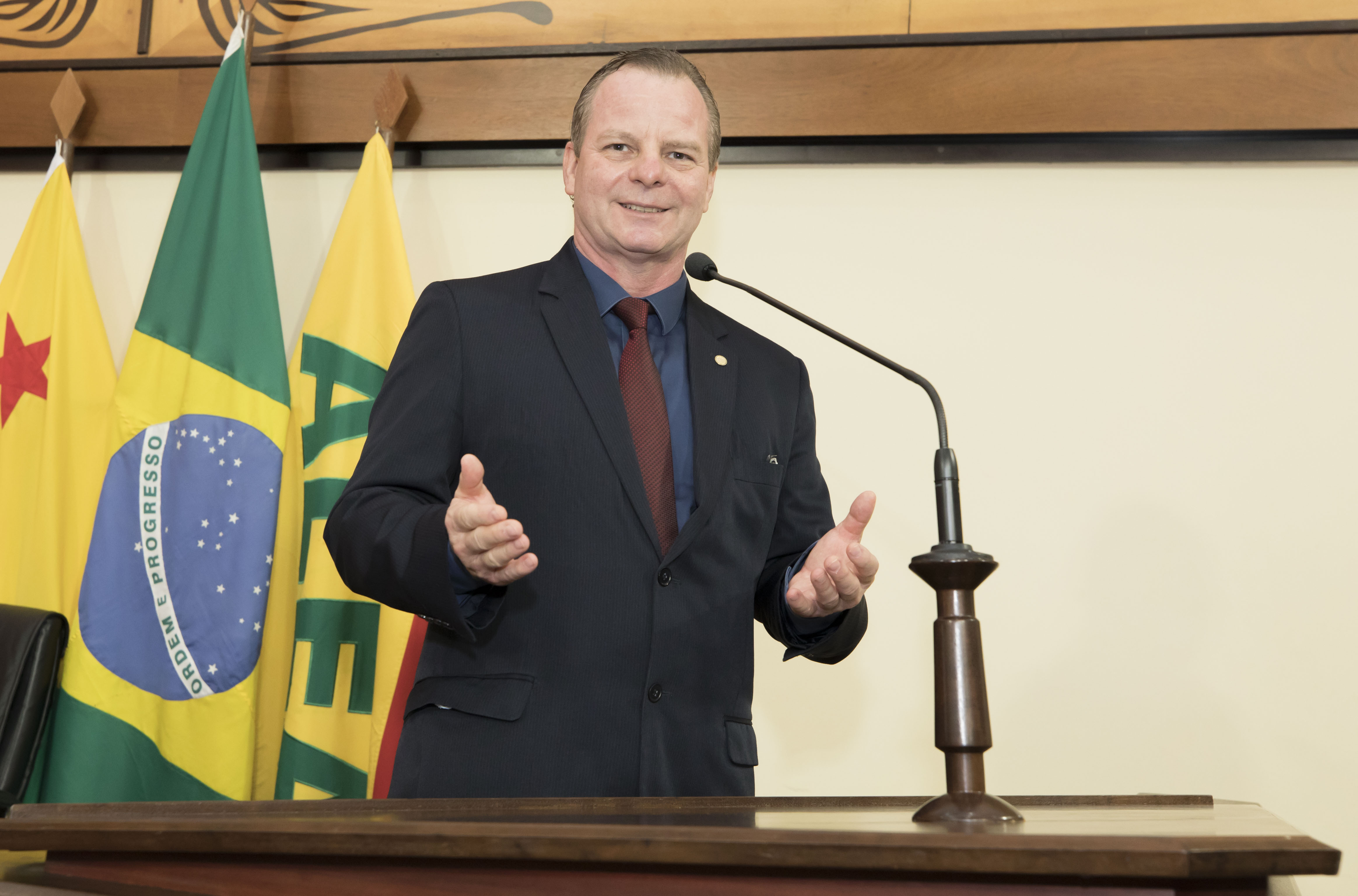 Pedro Longo pede contratação de mais policiais para Acrelândia 