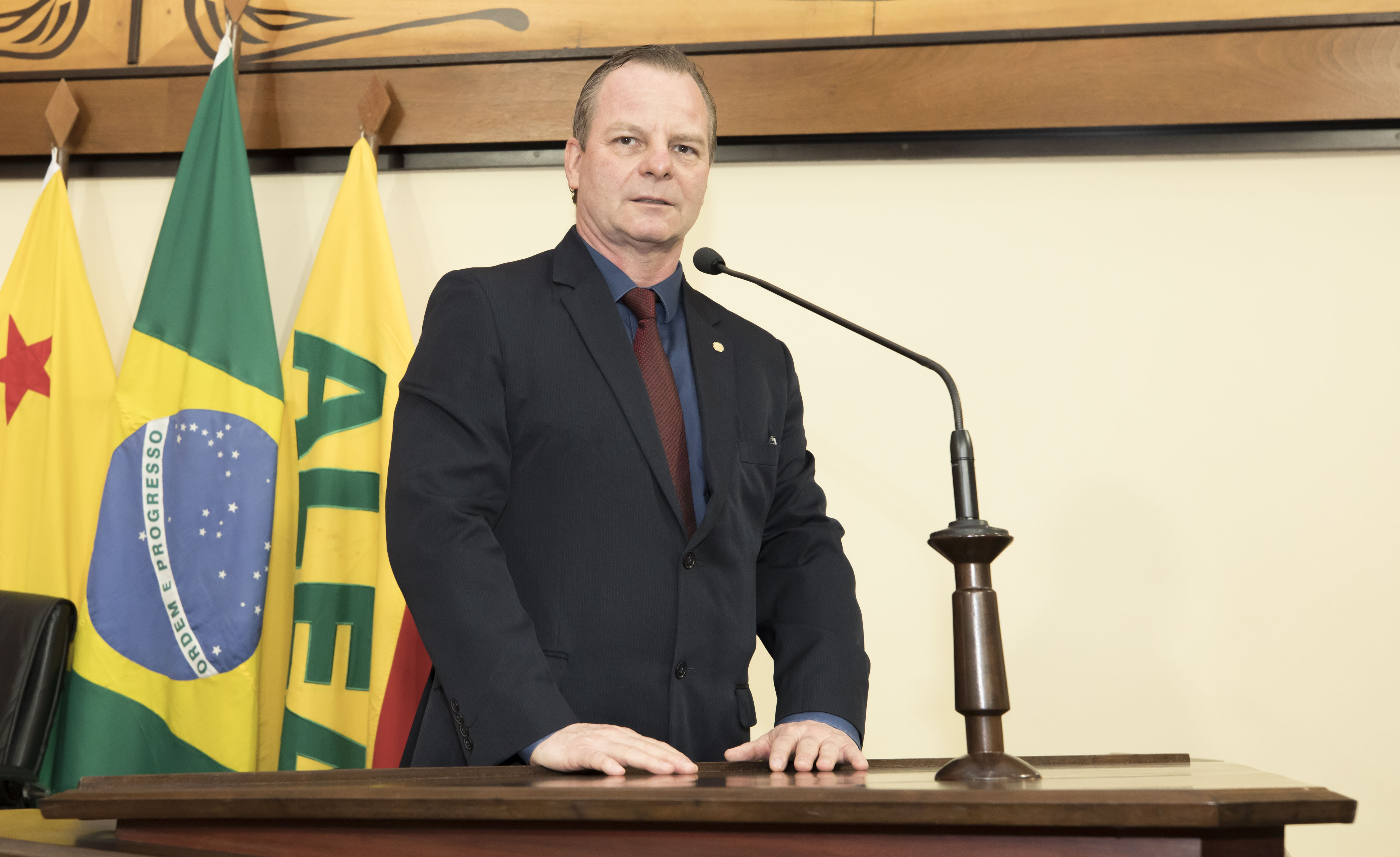 Deputado Pedro Longo destaca benefícios do Cartão do Bem Deputado Pedro Longo destaca benefícios do Cartão do Bem