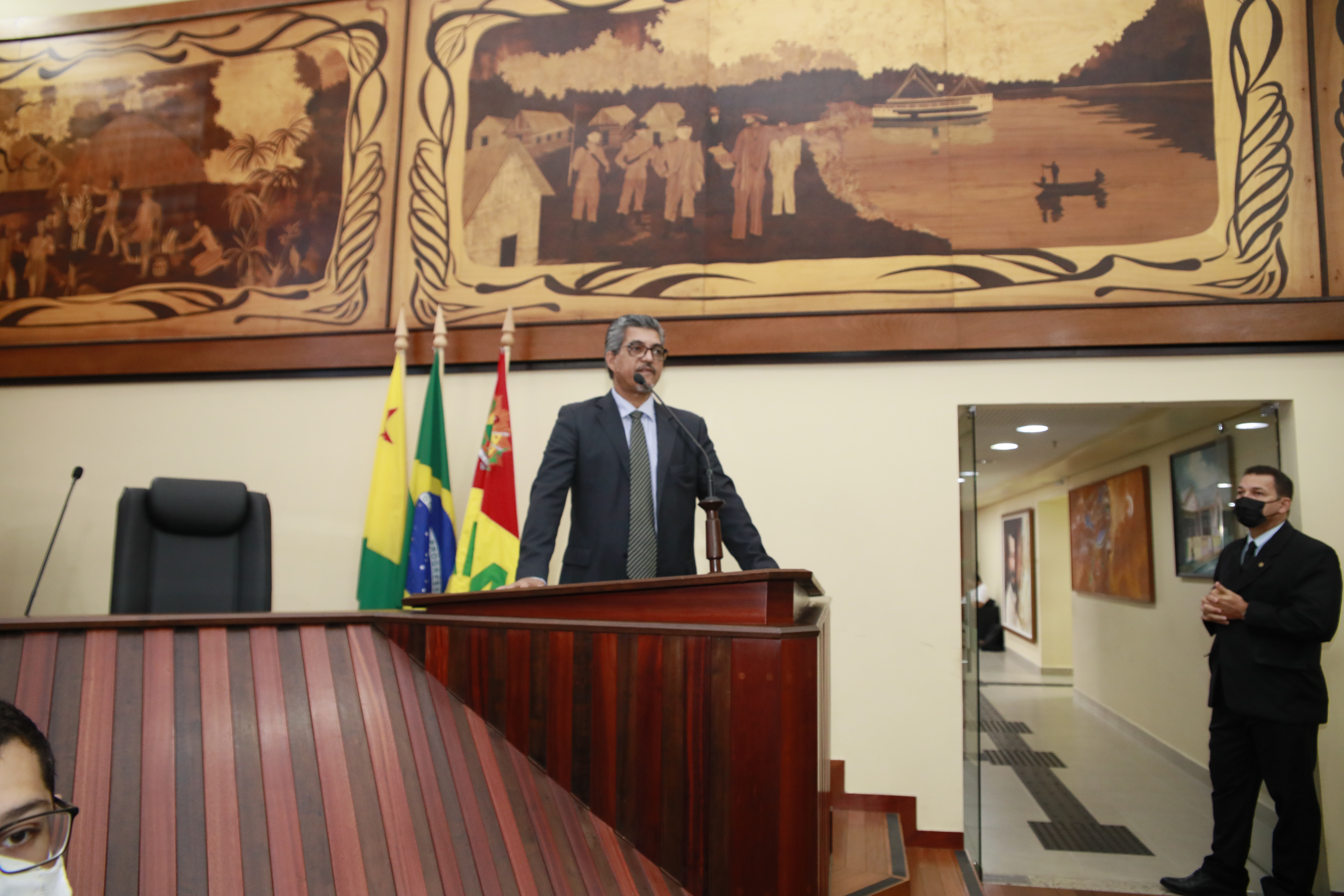 Edvaldo Magalhães defende celeridade no destravamento da pauta da Aleac