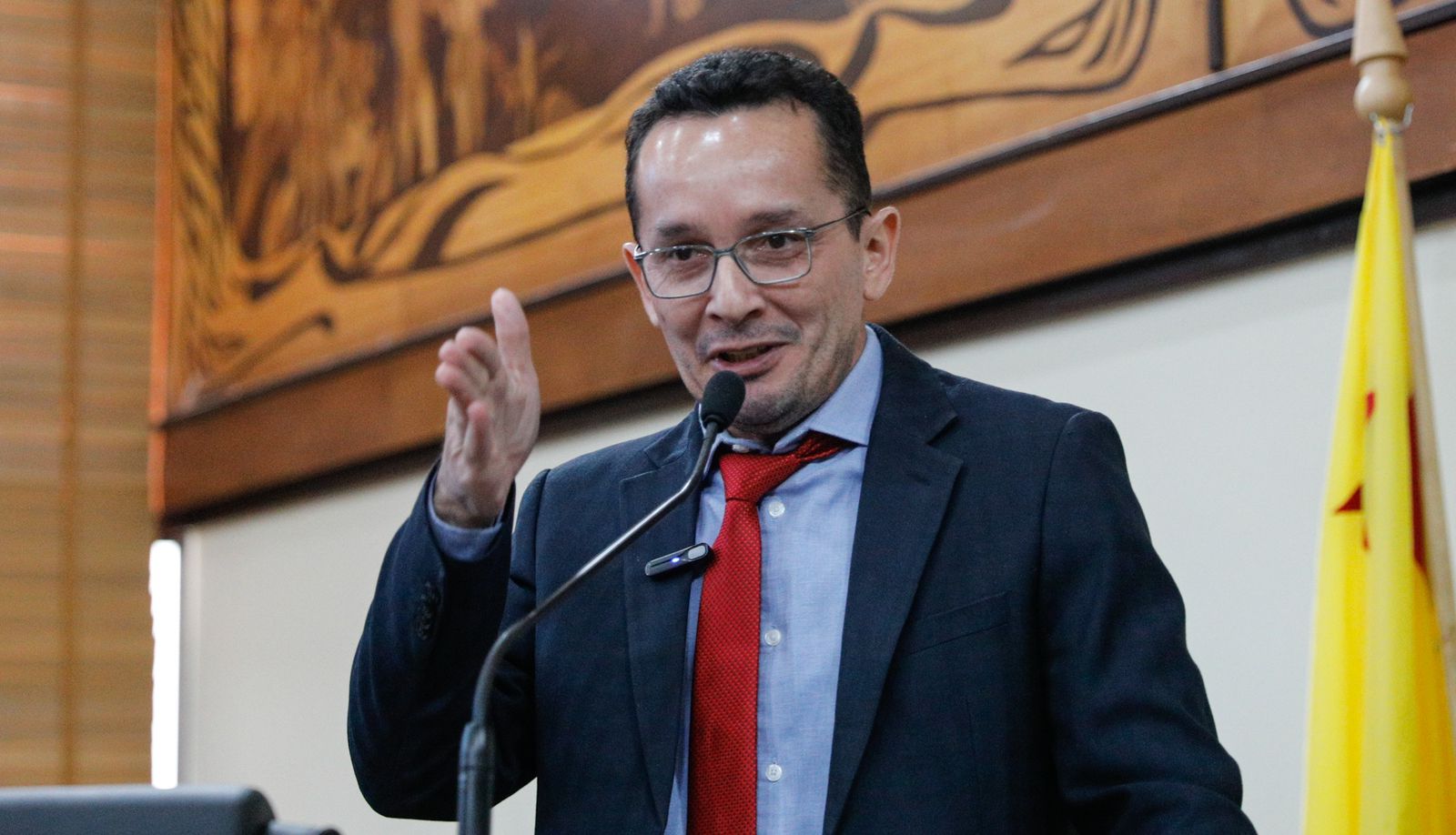<strong>Adailton Cruz destaca reunião com cúpula da Saúde “Precisamos avançar, caso contrário, ficaremos só enxugando gelo”</strong>