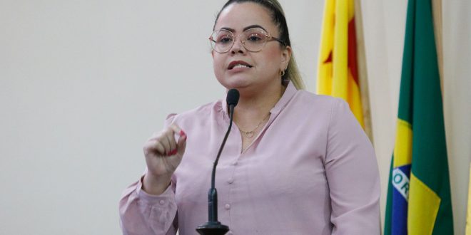 <strong>Michelle Melo apresenta PL para o combate ao abuso e à exploração sexual infantil</strong>