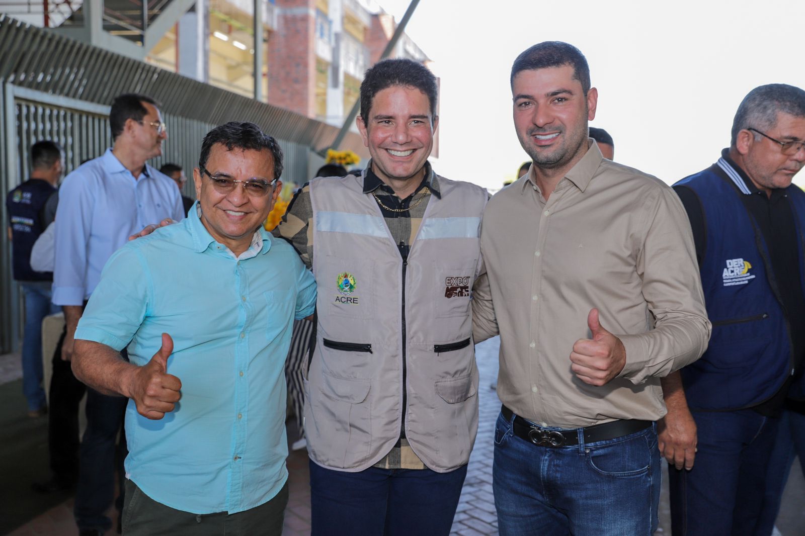 Na coletiva da Expo Juruá, Gladson agradece a Nicolau e Gonzaga o apoio na ALEAC