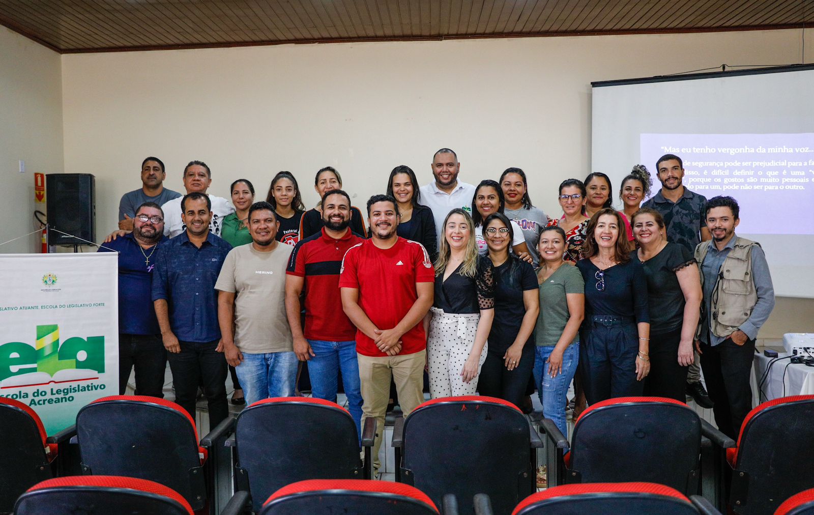 Escola do Legislativo Acreano realiza Oficina Intensiva de Técnica Vocal em Brasiléia