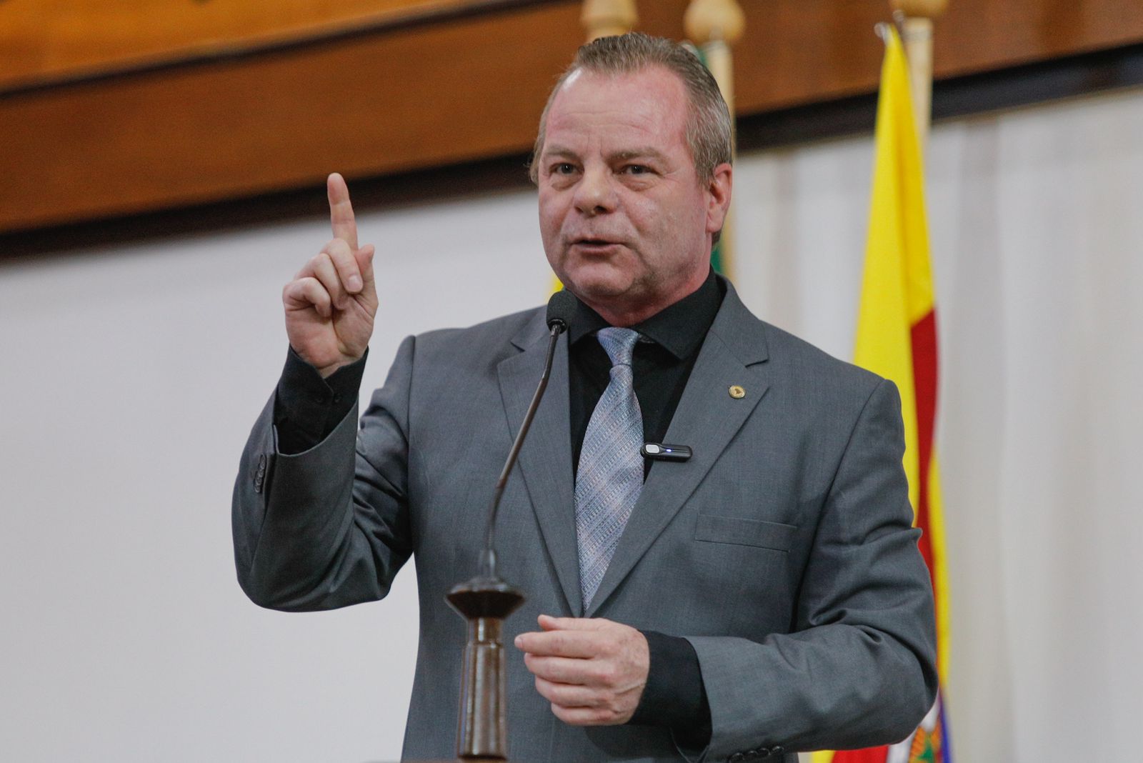 Pedro Longo diz acreditar em inocência do governador na Operação Ptolomeu