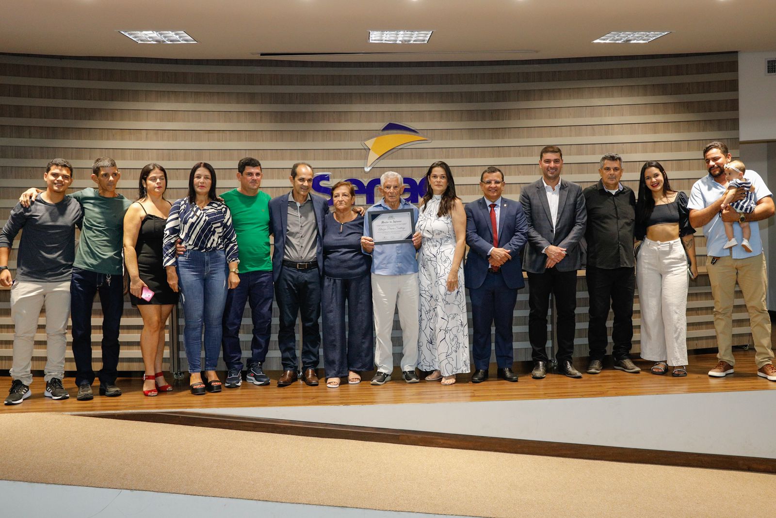 Em Memória e em Vida: Honrarias são entregues em Cruzeiro do Sul