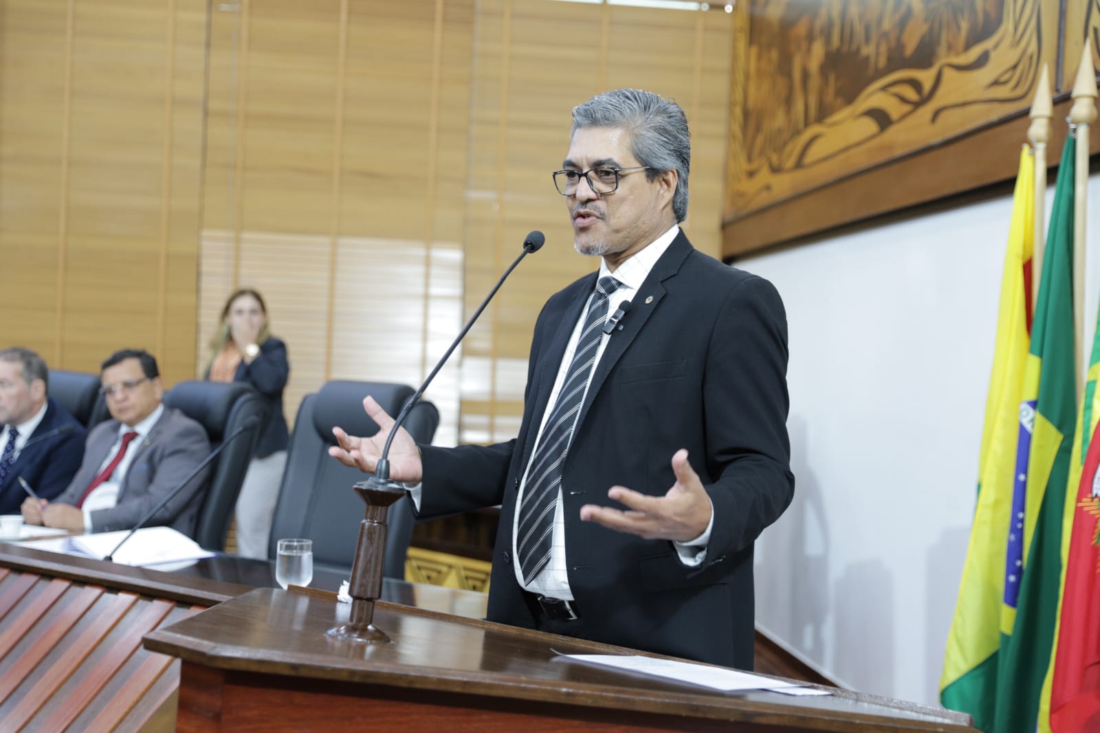 Edvaldo Magalhães celebra conquista na convocação de profissionais da Saúde e protagonismo da Aleac para resultado alcançado